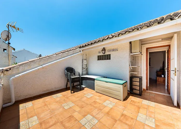 Victoria Comfort Punta Prima Apartment *